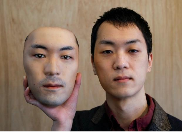 日本设计师用3D打印机制作人皮面具，既能防疫又能展现自我