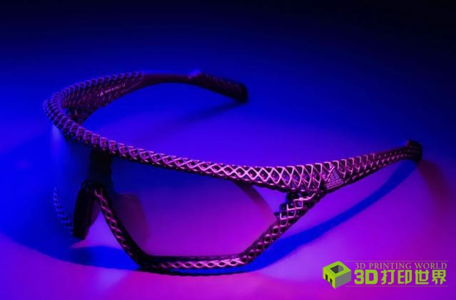 下月开售，阿迪达斯的新型3D打印太阳镜重量仅20克